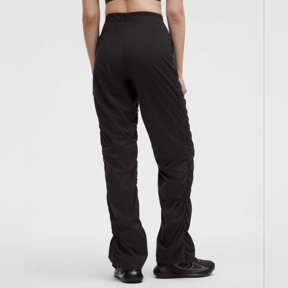Lululemon Dance Studio Slim-Fit High-Rise Flared Pant Black Like New